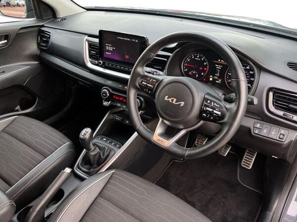 Used Kia Stonic 2023 for sale - 76090228: Photo 9