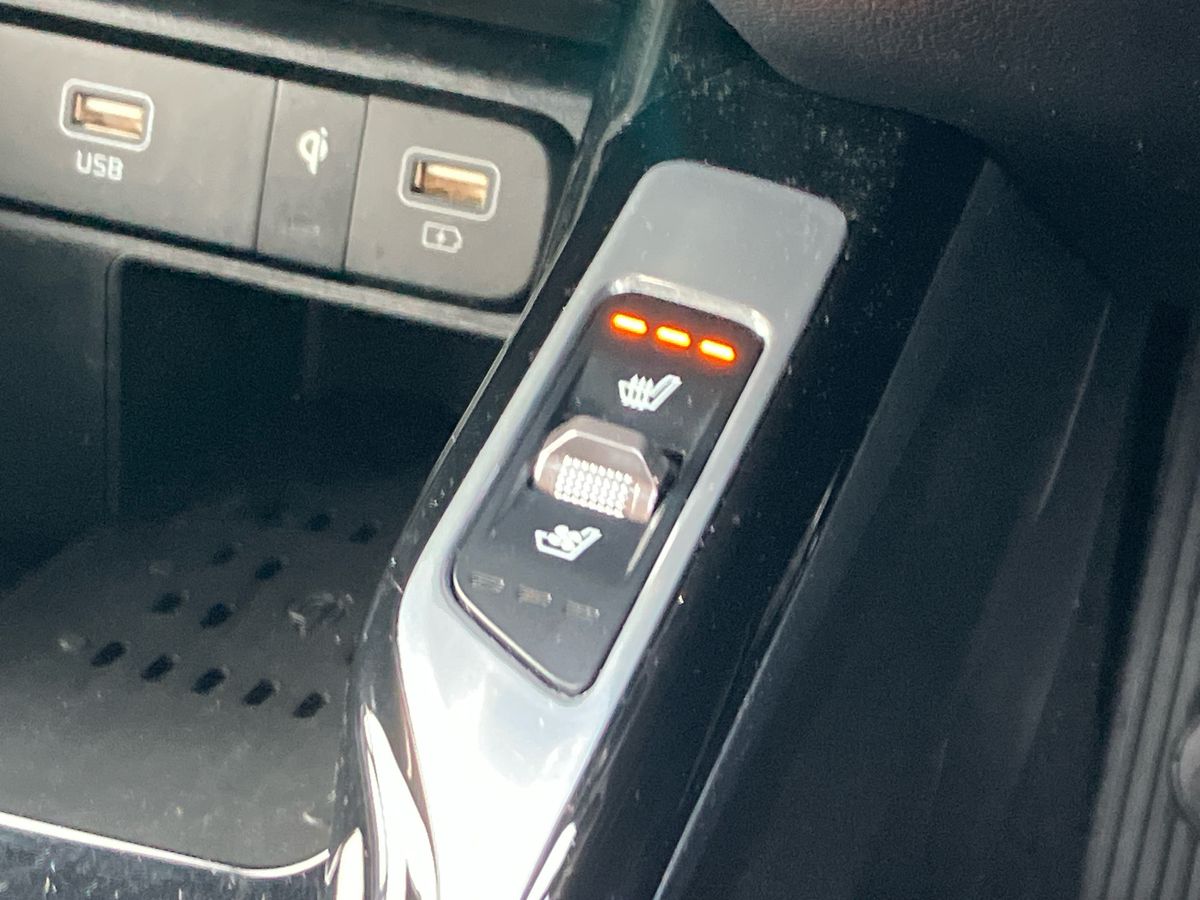 Used Kia Sorento 2023 for sale - 77398532: Photo 44