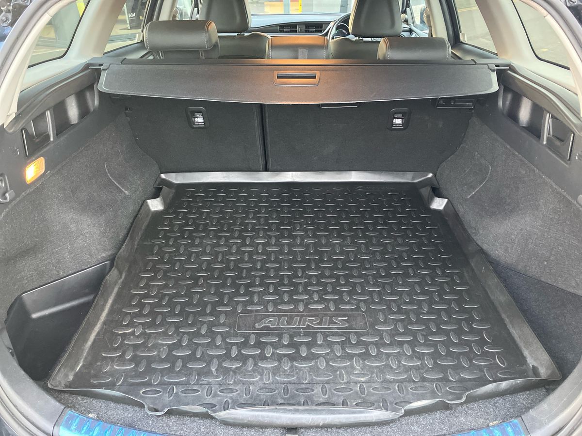 Used Toyota Auris 2017 for sale - 76542403: Photo 20