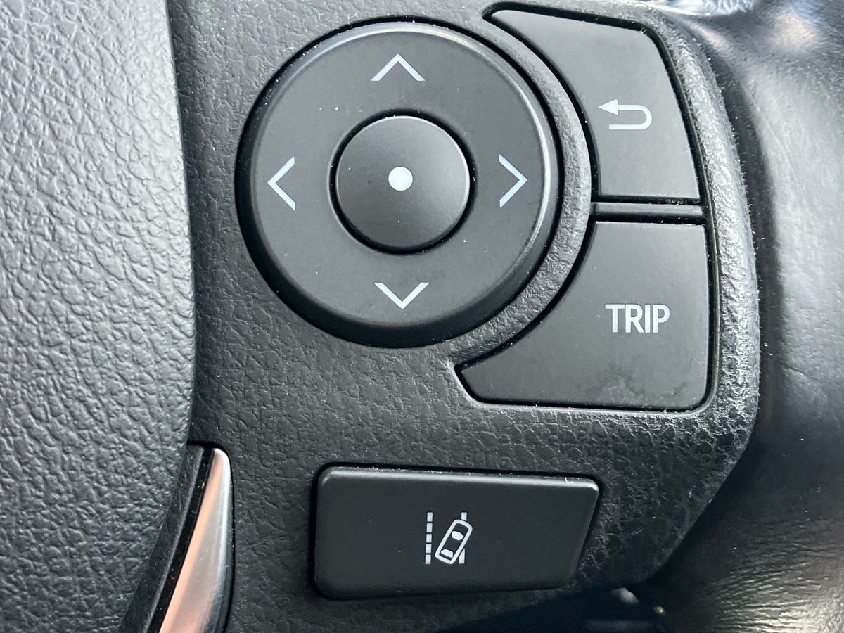 Used Toyota Auris 2017 for sale - 76542403: Photo 31