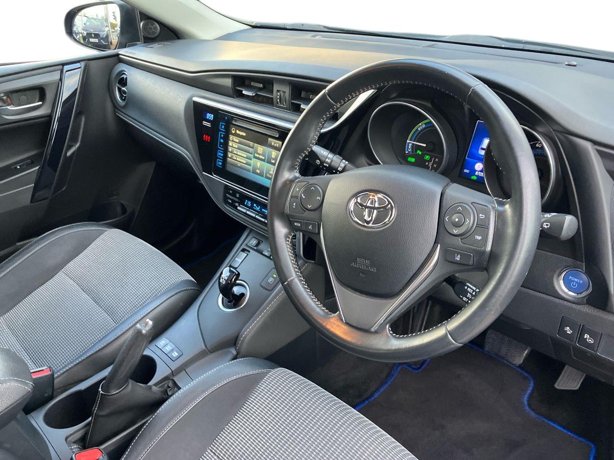 Used Toyota Auris 2017 for sale - 76542403: Photo 8