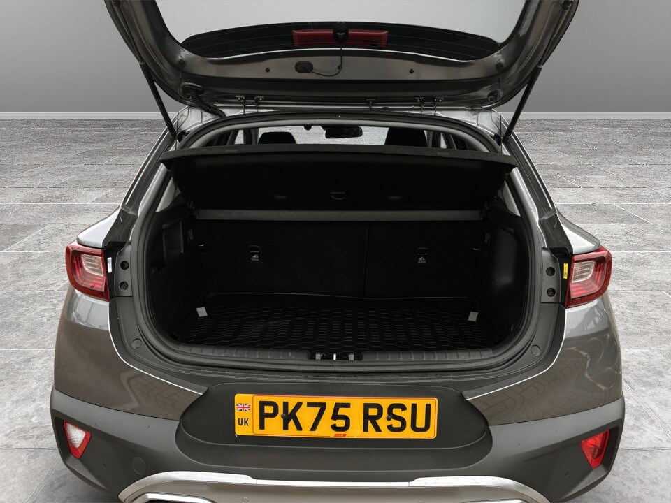 Used Kia Stonic 2025 for sale - 77896521: Photo 12