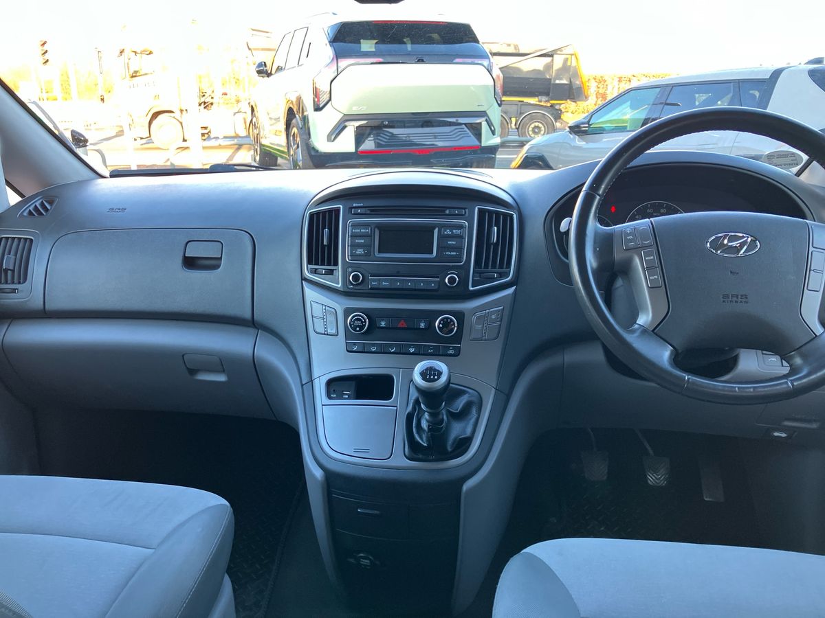 Used Hyundai i800 2017 for sale - 76748622: Photo 17