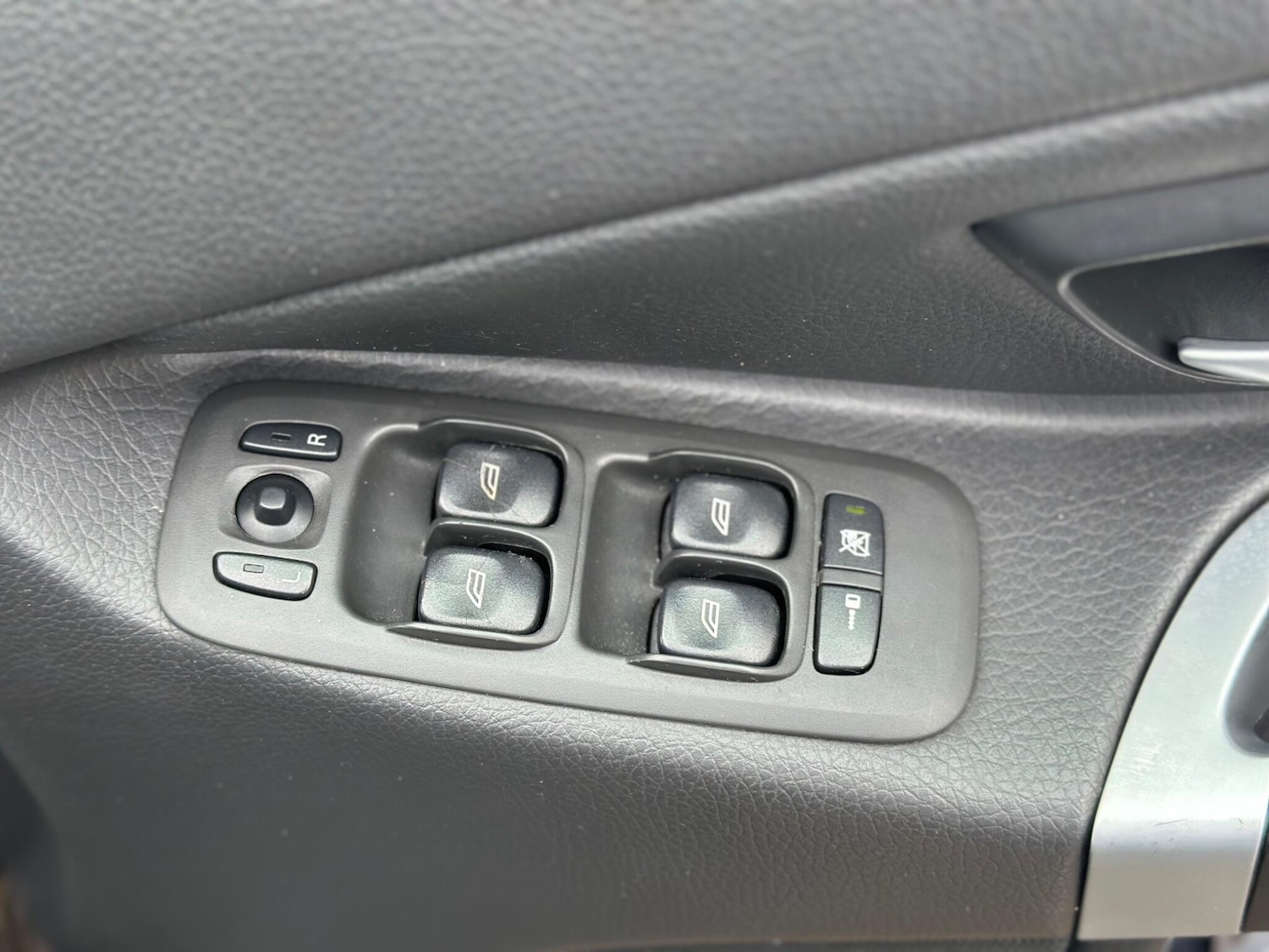 Used Volvo XC90 2011 for sale - 77396148: Photo 18