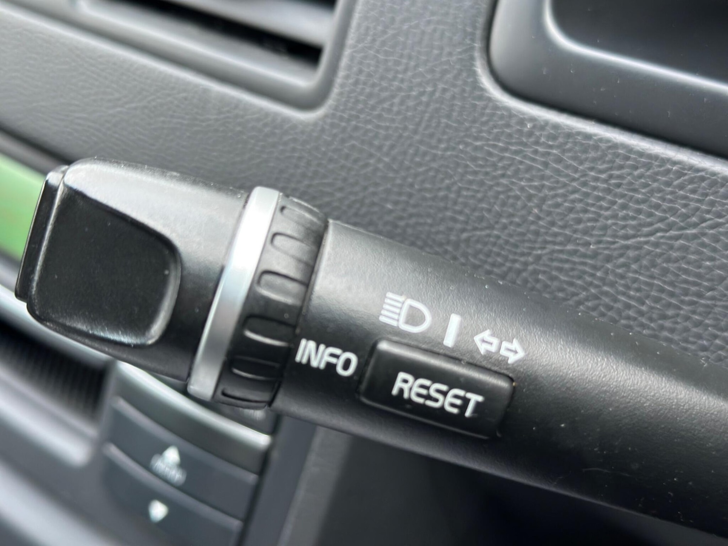 Used Volvo XC90 2011 for sale - 77396148: Photo 32