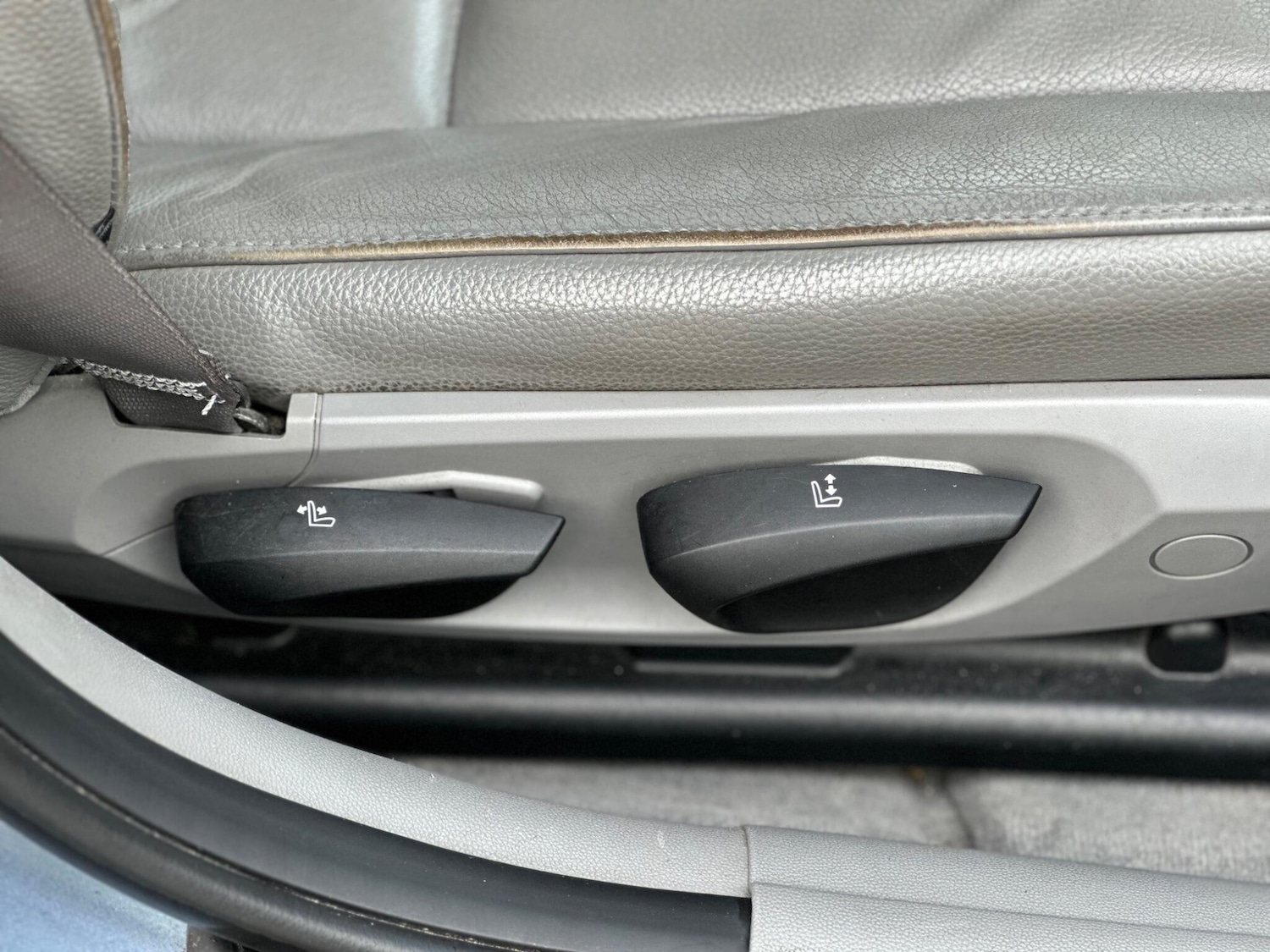 Used BMW 3 Series 2010 for sale - 77386711: Photo 42