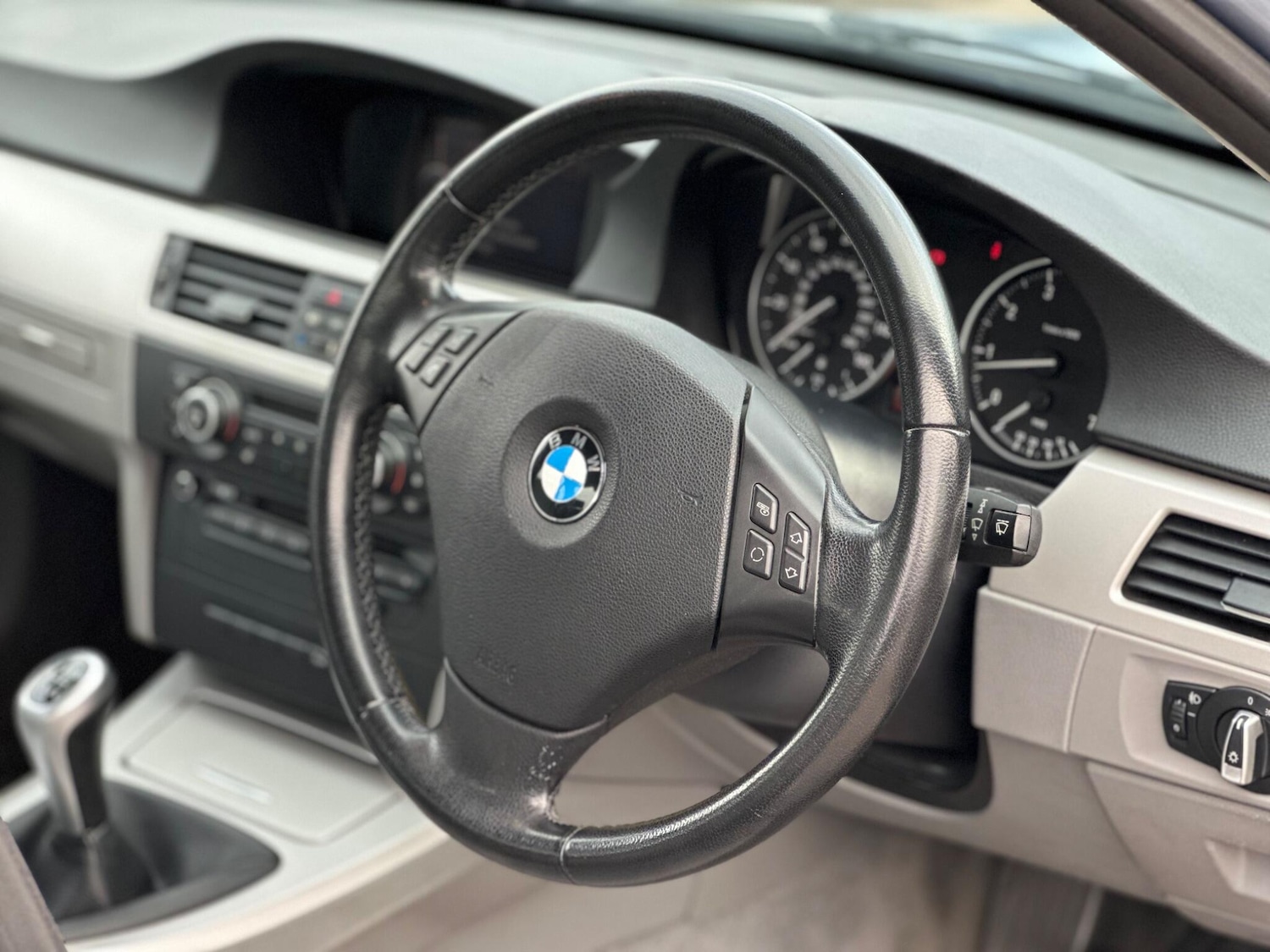 Used BMW 3 Series 2010 for sale - 77386711: Photo 44