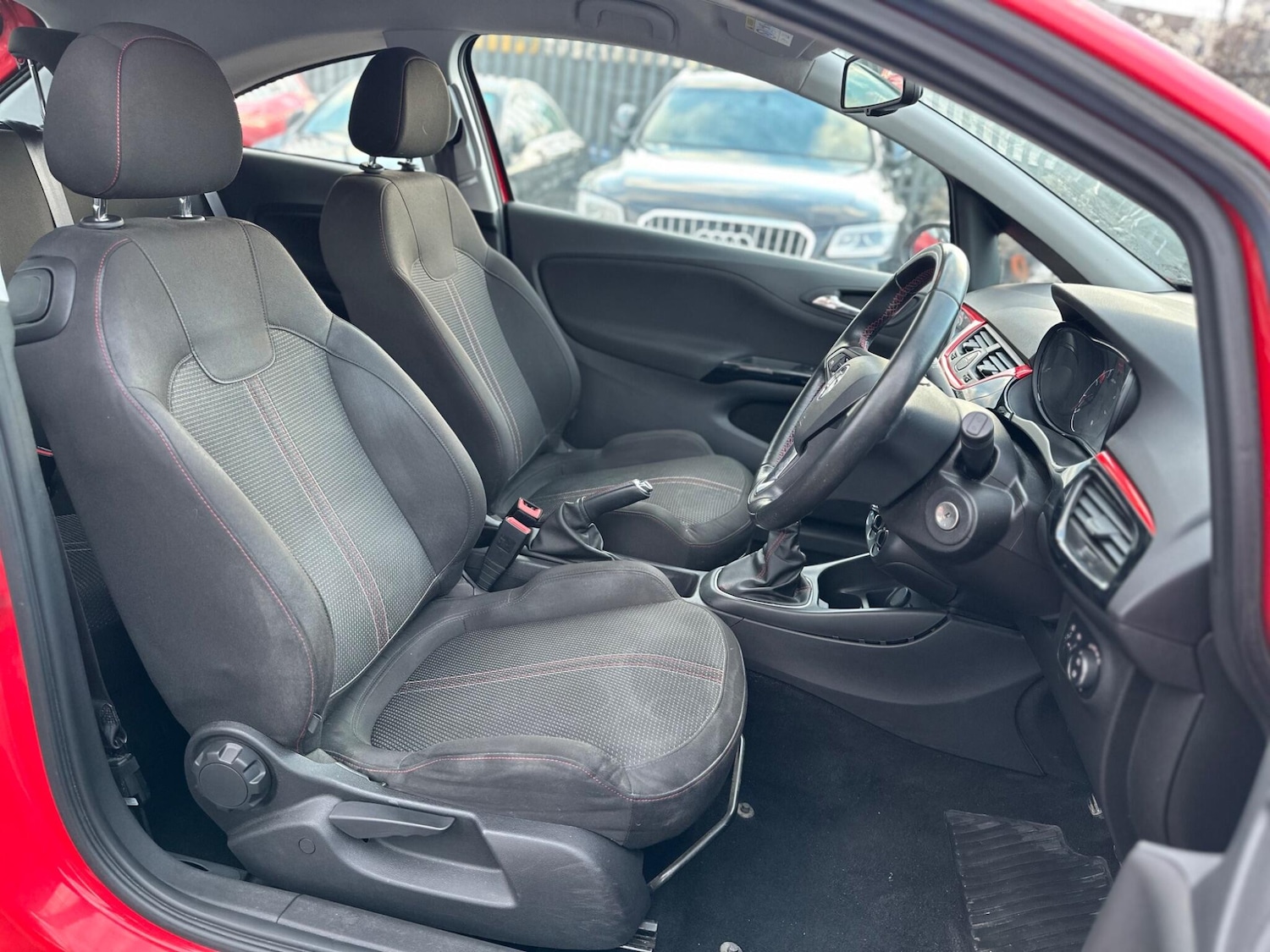 Used Vauxhall Corsa 2017 for sale - 77395854: Photo 2