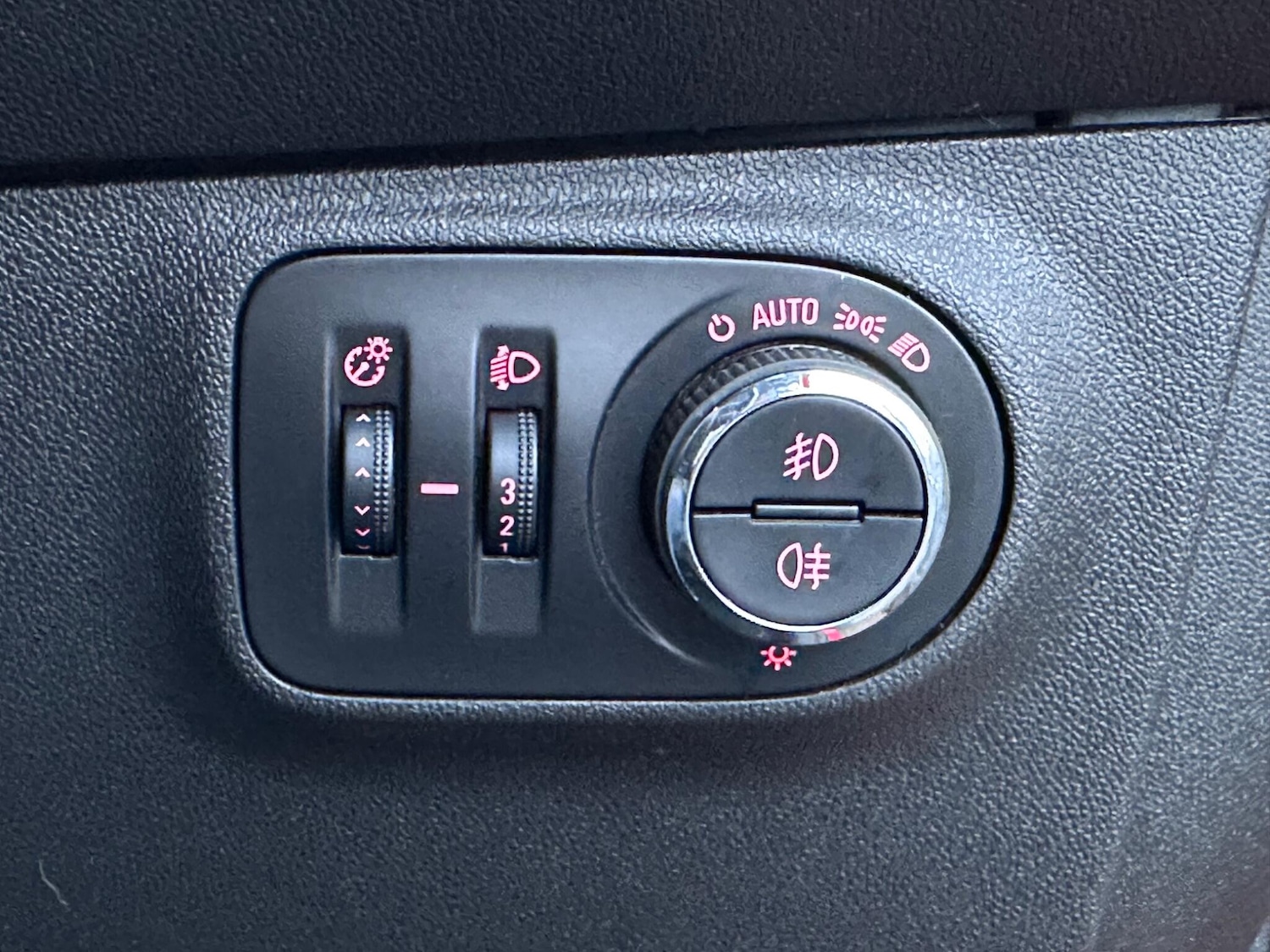 Used Vauxhall Corsa 2017 for sale - 77395854: Photo 20