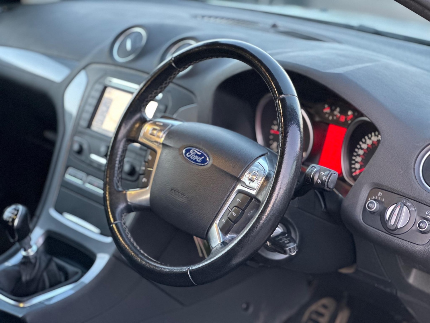 Used Ford Mondeo 2012 for sale - 77377706: Photo 2