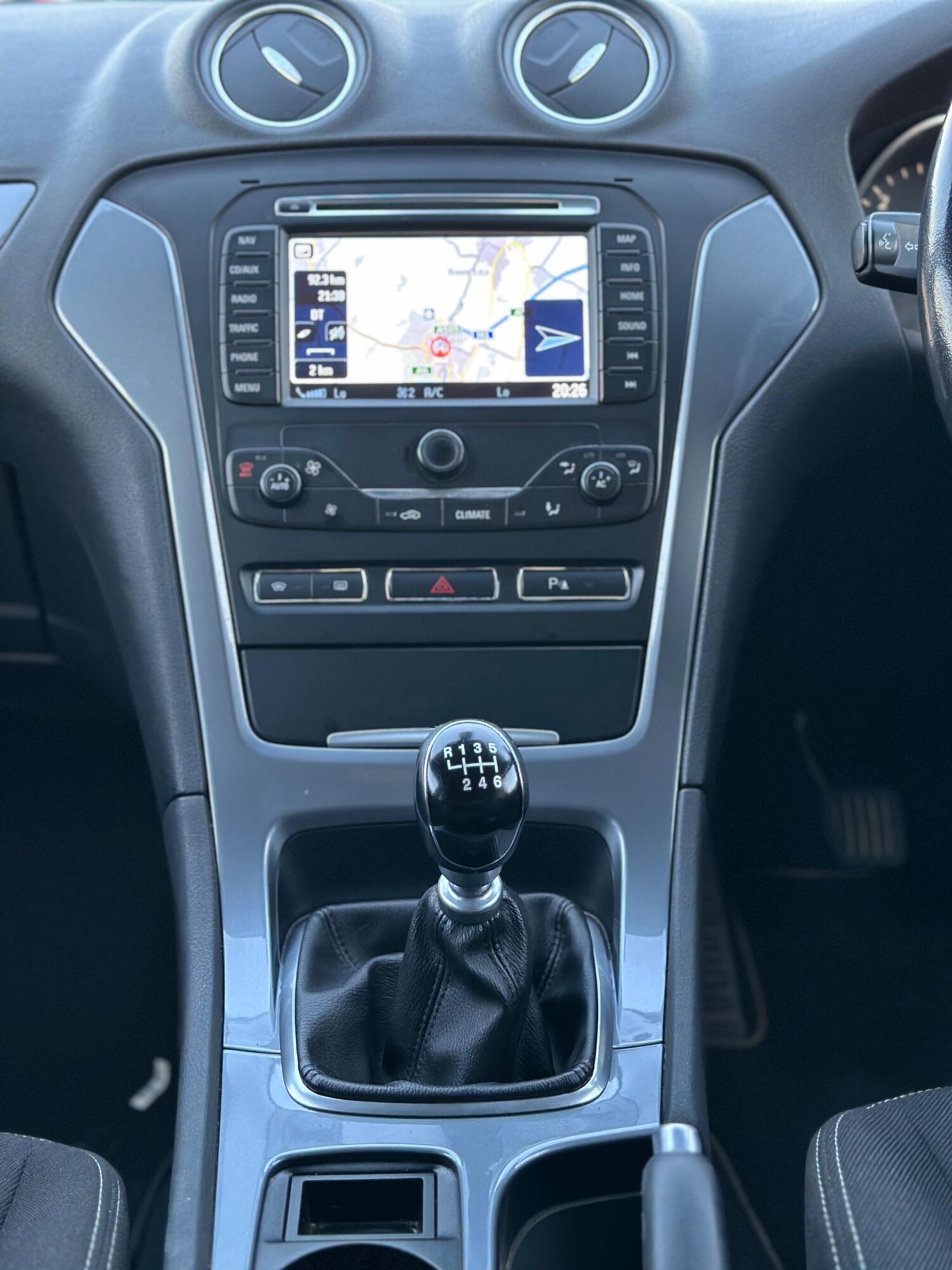 Used Ford Mondeo 2012 for sale - 77377706: Photo 24