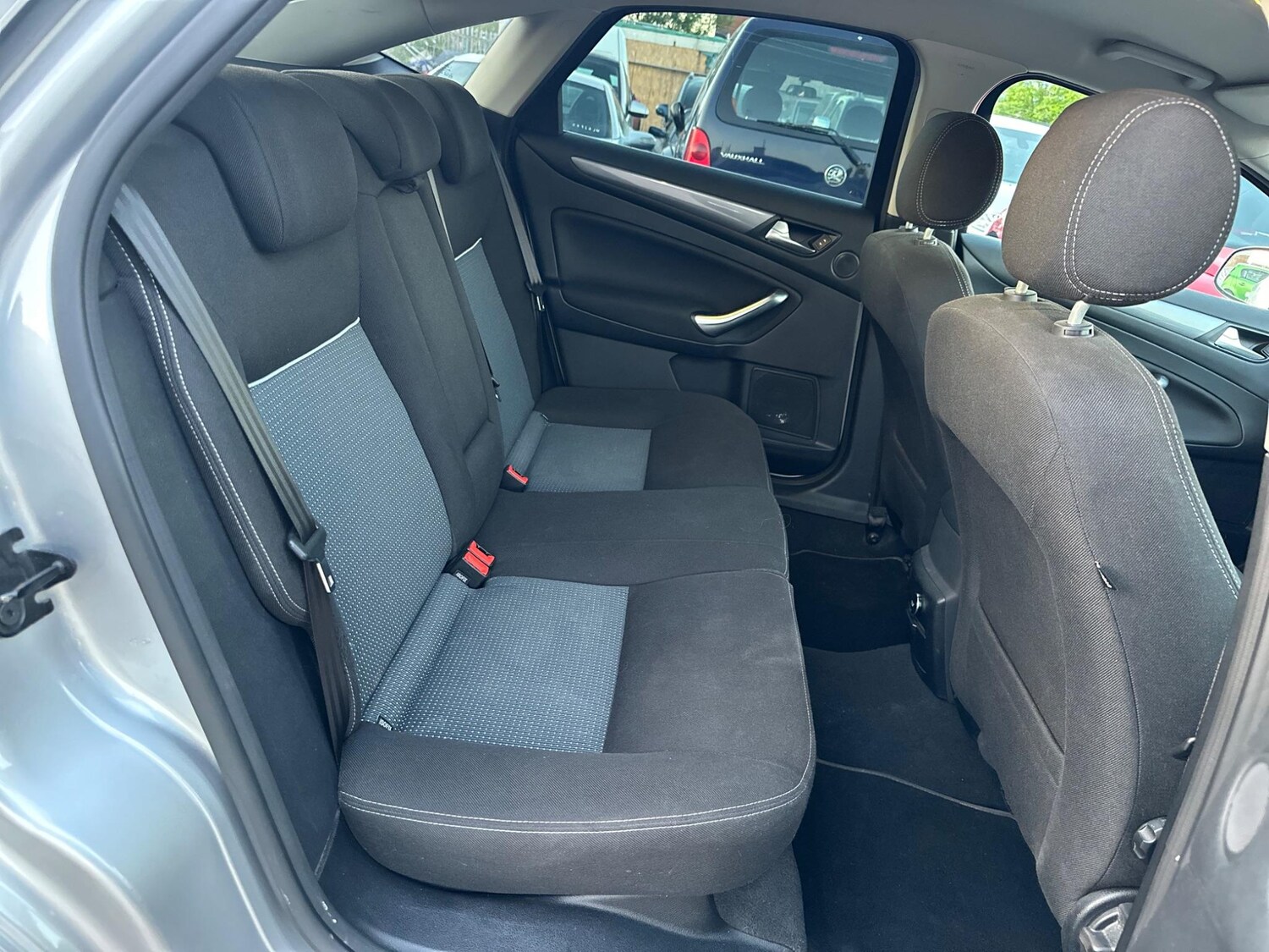 Used Ford Mondeo 2012 for sale - 77377706: Photo 37