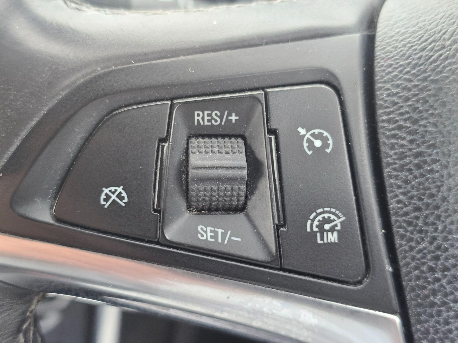 Used Vauxhall Mokka 2014 for sale - 77395922: Photo 15