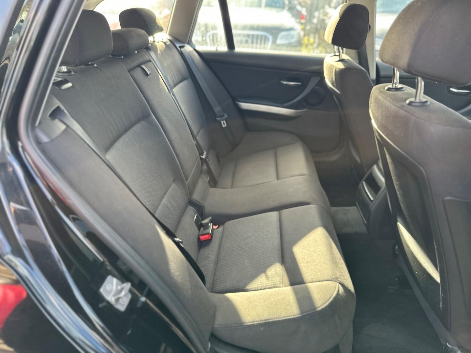 Used BMW 3 Series 2012 for sale - 77396206: Photo 30