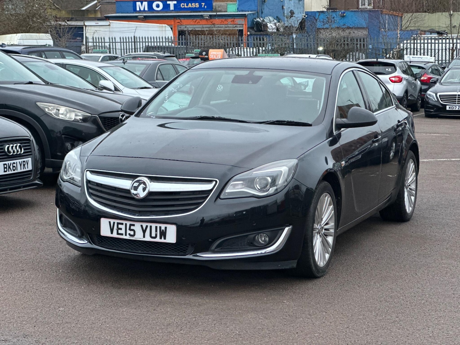 Used Vauxhall Insignia 2015 for sale - 77441405: Photo 5