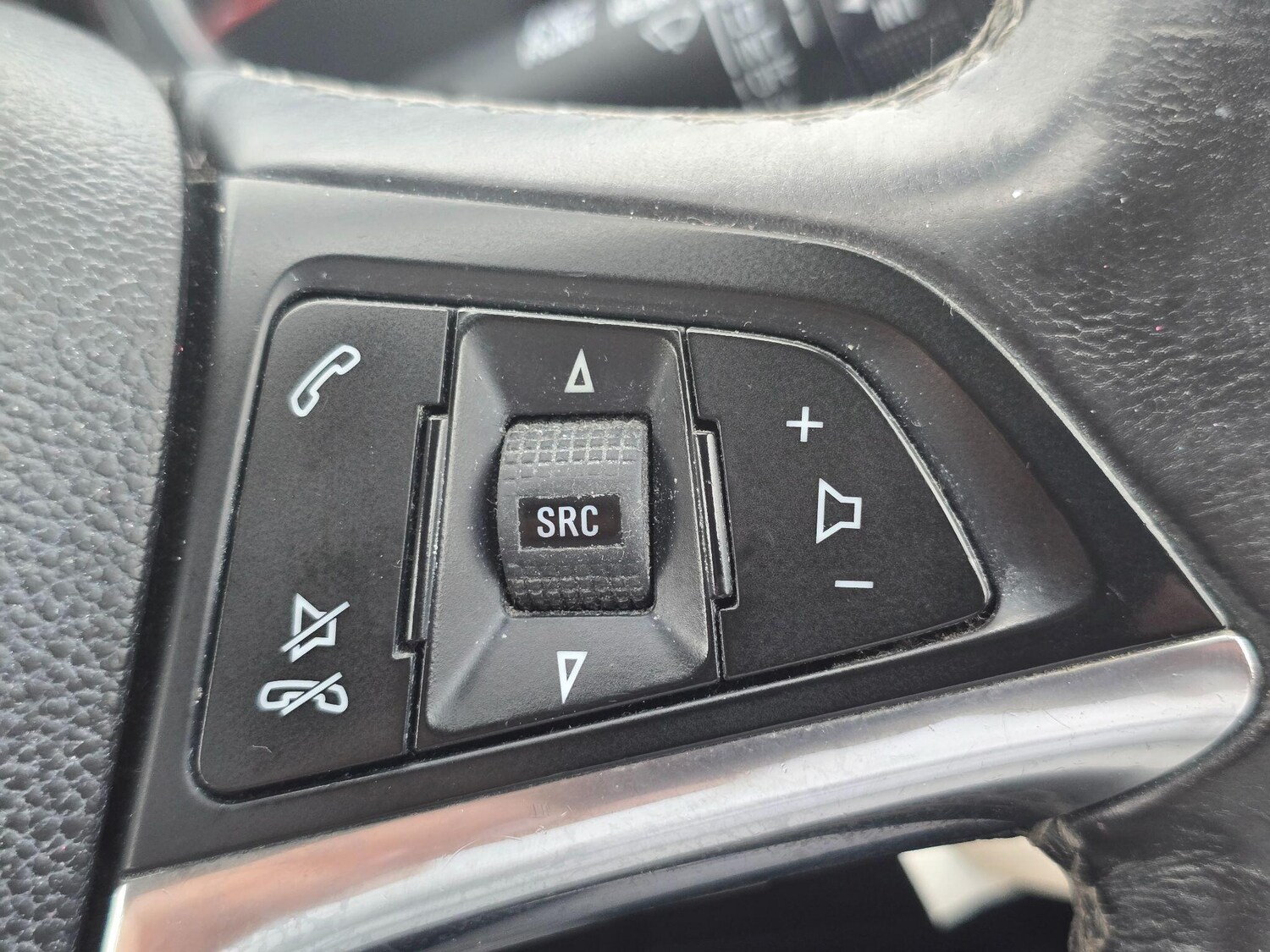 Used Vauxhall Mokka 2014 for sale - 77376833: Photo 14