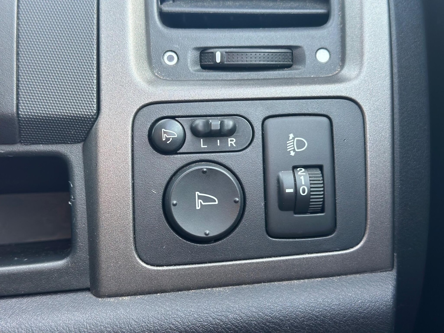 Used Honda CR-V 2011 for sale - 77396692: Photo 35