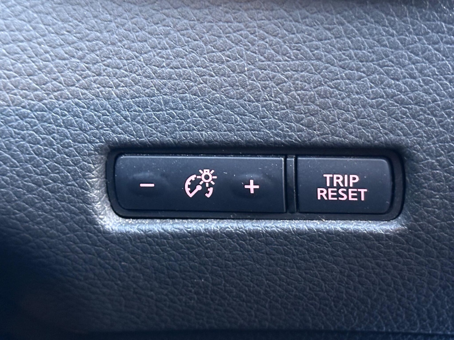 Used Nissan Qashqai 2017 for sale - 77386525: Photo 13