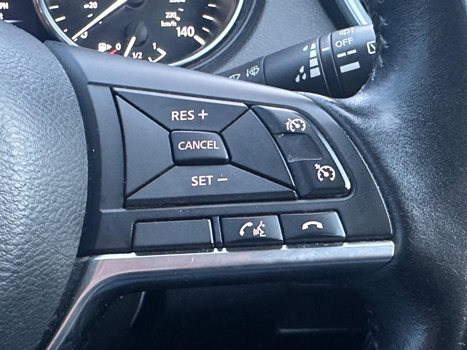 Used Nissan Qashqai 2017 for sale - 77386525: Photo 17