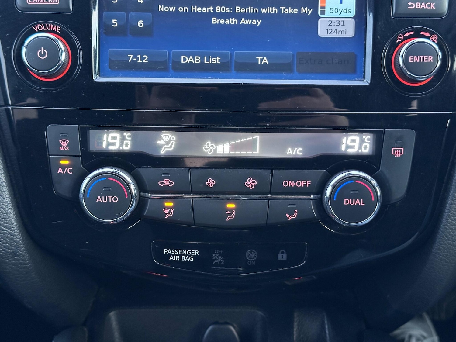 Used Nissan Qashqai 2017 for sale - 77386525: Photo 22