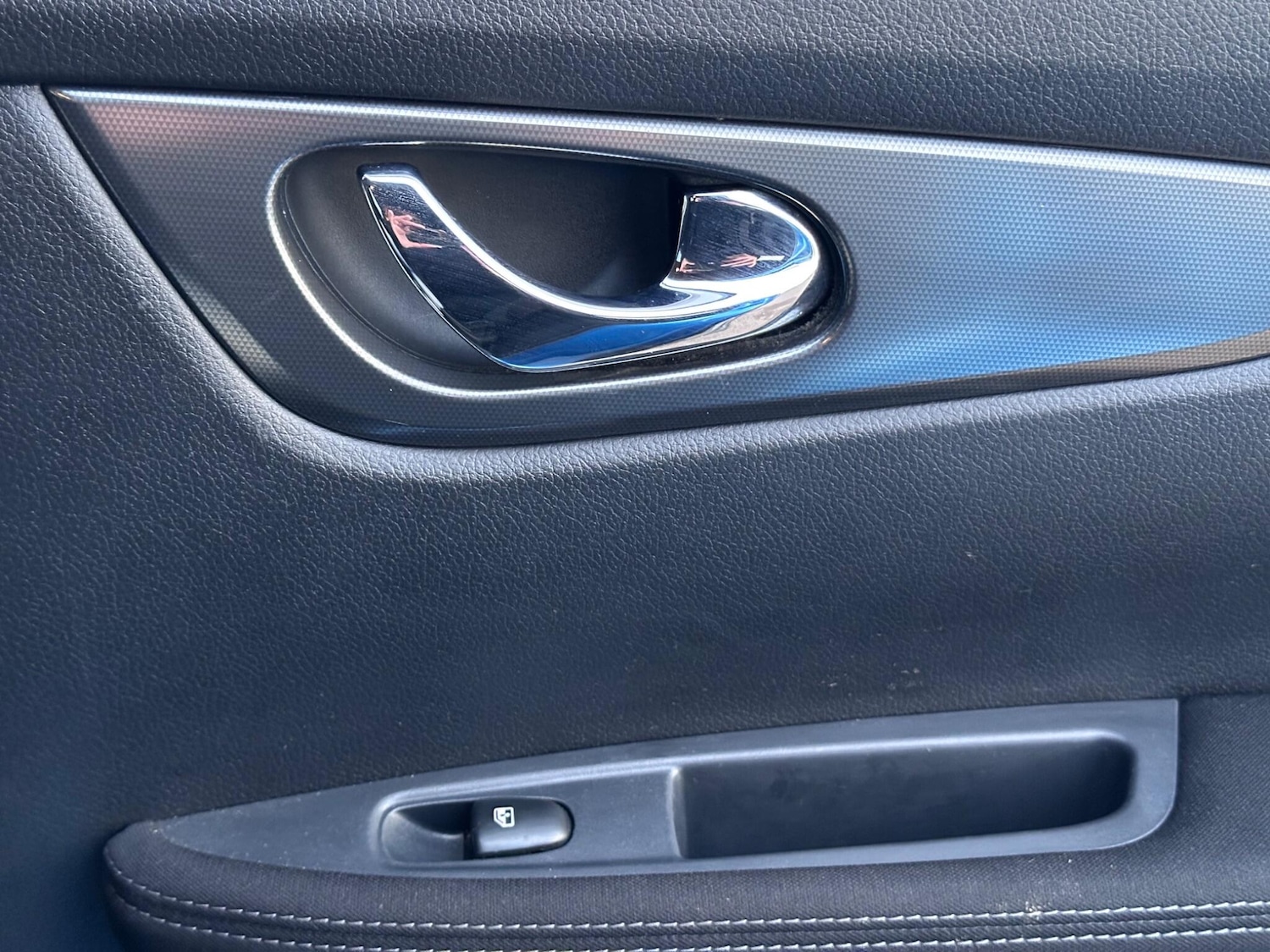 Used Nissan Qashqai 2017 for sale - 77386525: Photo 29