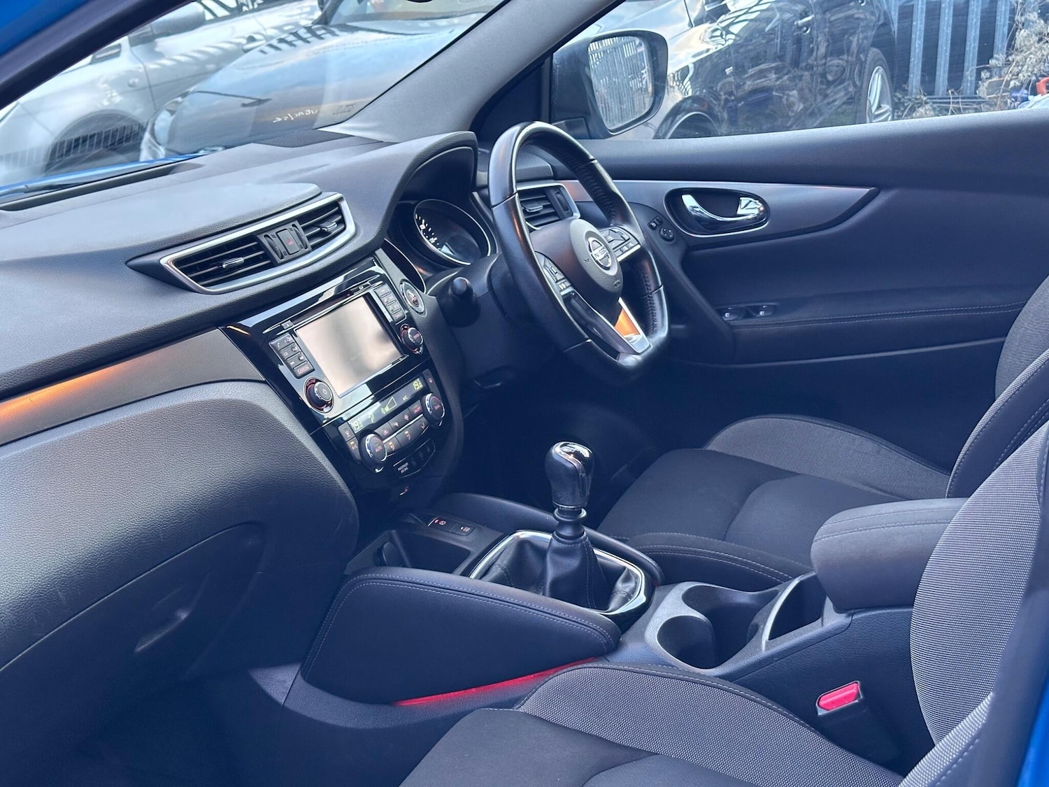 Used Nissan Qashqai 2017 for sale - 77386525: Photo 35