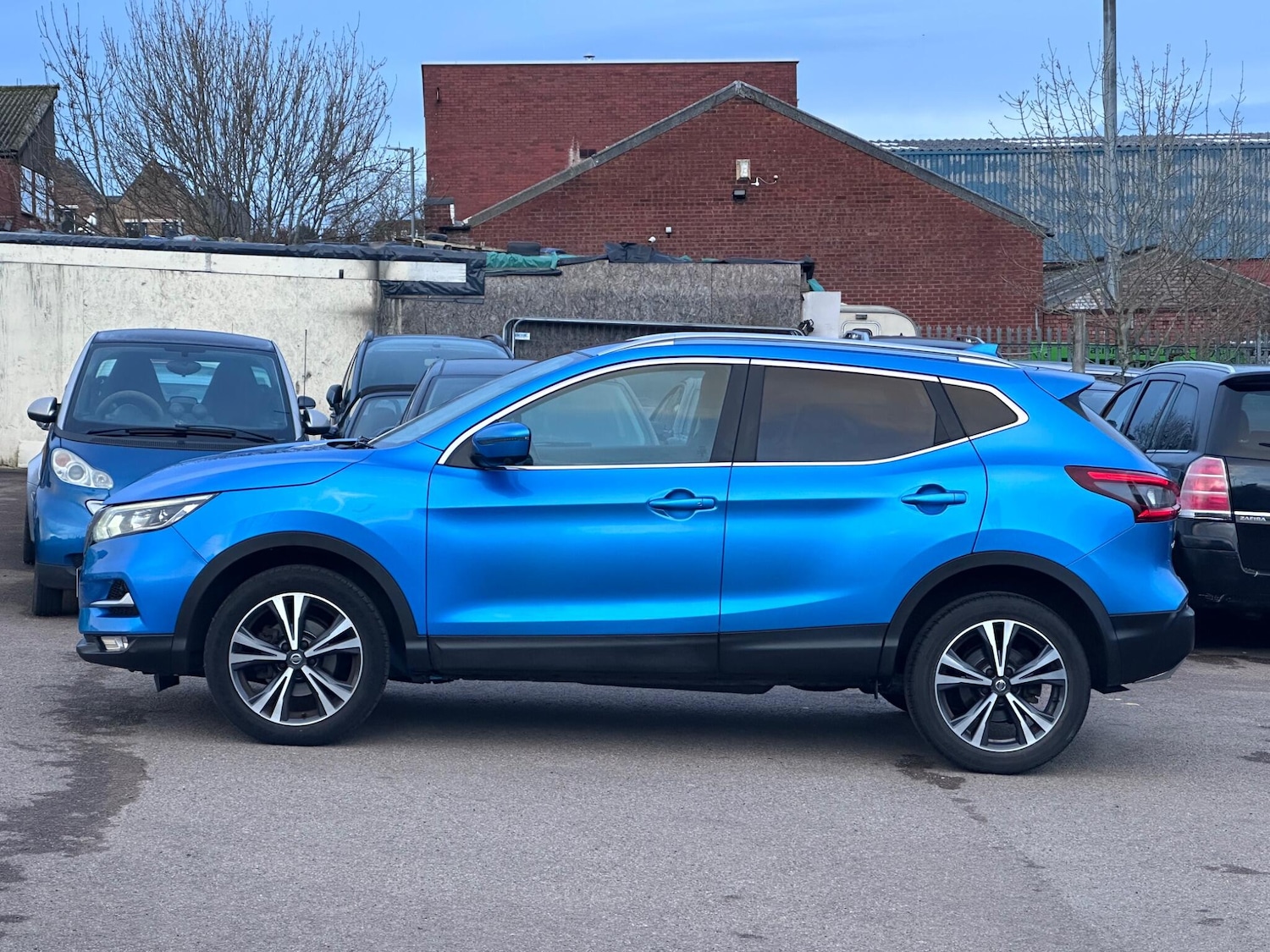 Used Nissan Qashqai 2017 for sale - 77386525: Photo 41
