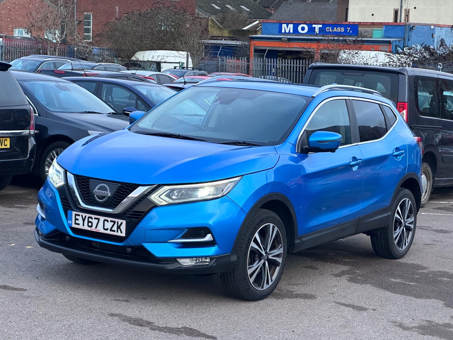 Used Nissan Qashqai 2017 for sale - 77386525: Photo 5
