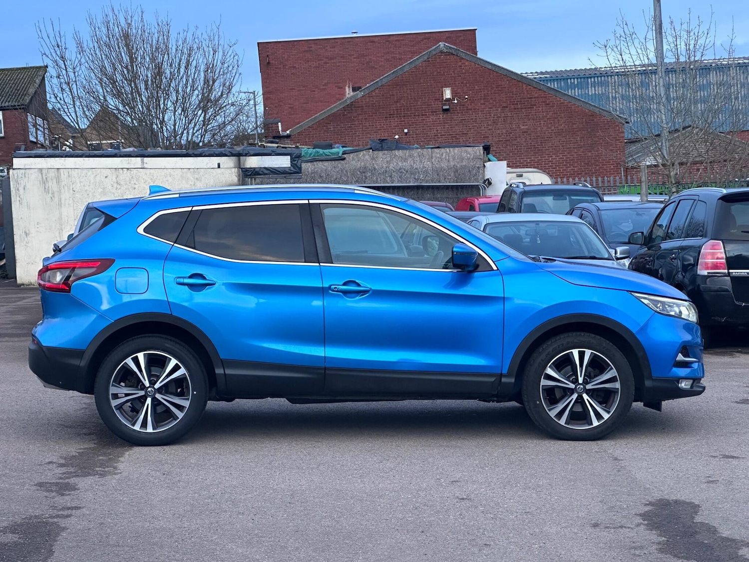 Used Nissan Qashqai 2017 for sale - 77386525: Photo 6