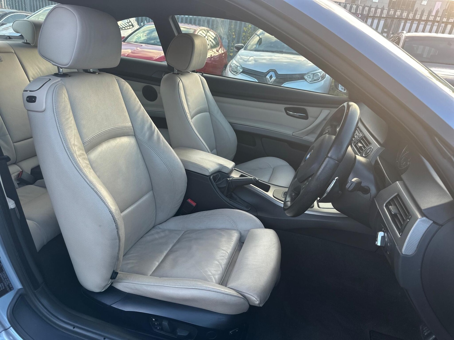 Used BMW 3 Series 2011 for sale - 77396519: Photo 10