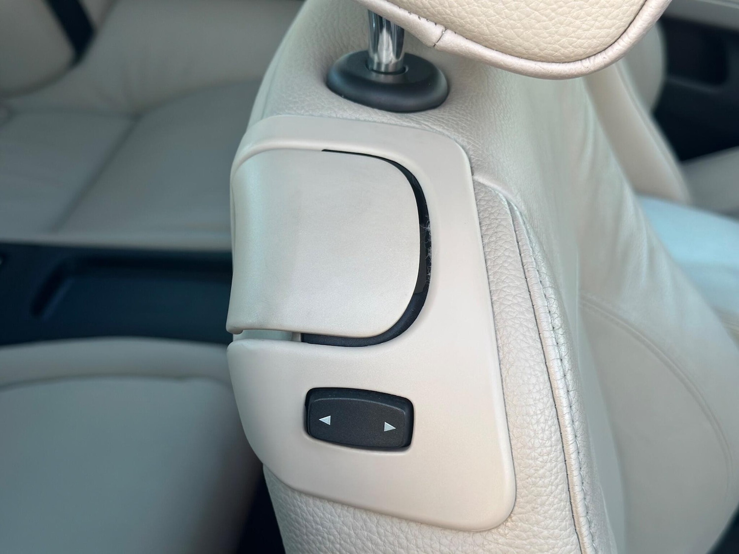 Used BMW 3 Series 2011 for sale - 77396519: Photo 22