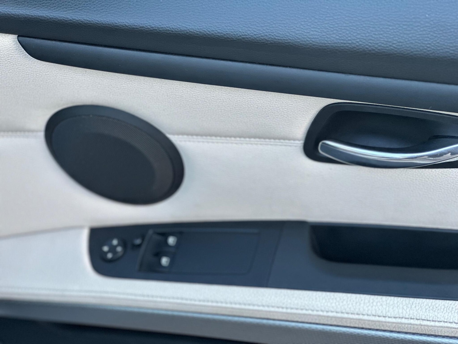 Used BMW 3 Series 2011 for sale - 77396519: Photo 24