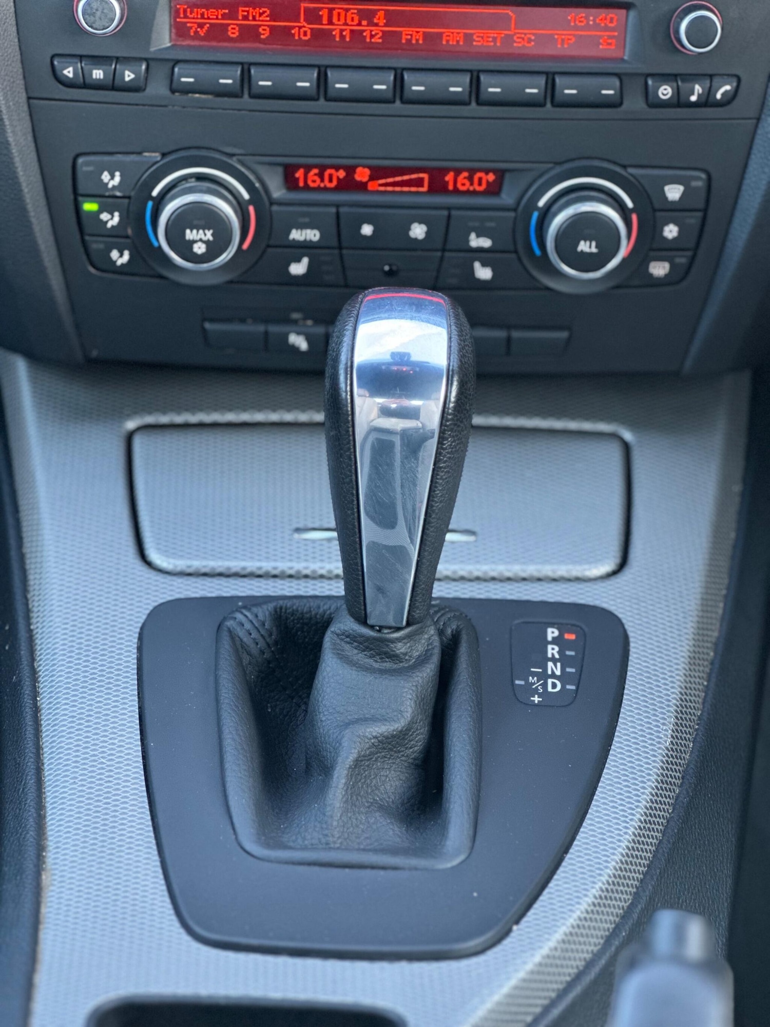 Used BMW 3 Series 2011 for sale - 77396519: Photo 25