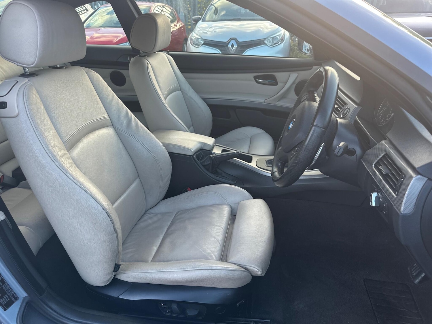 Used BMW 3 Series 2011 for sale - 77396519: Photo 43