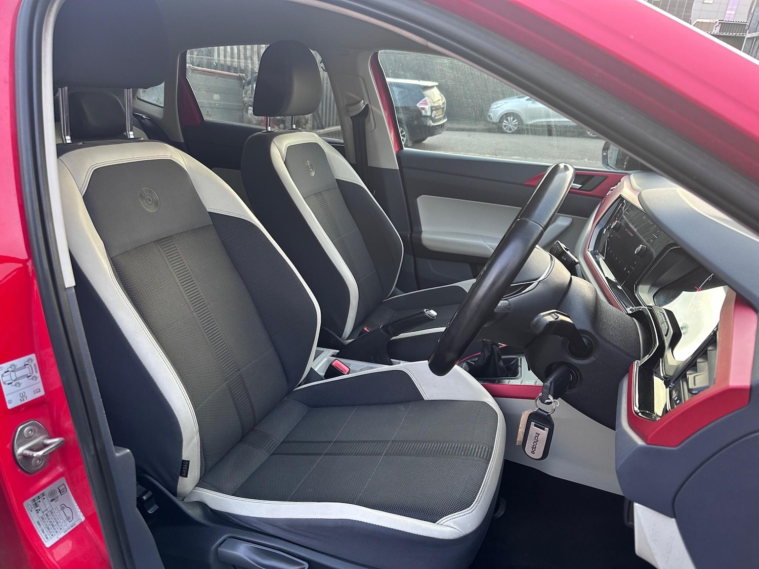 Used Volkswagen Polo 2019 for sale - 77395671: Photo 3