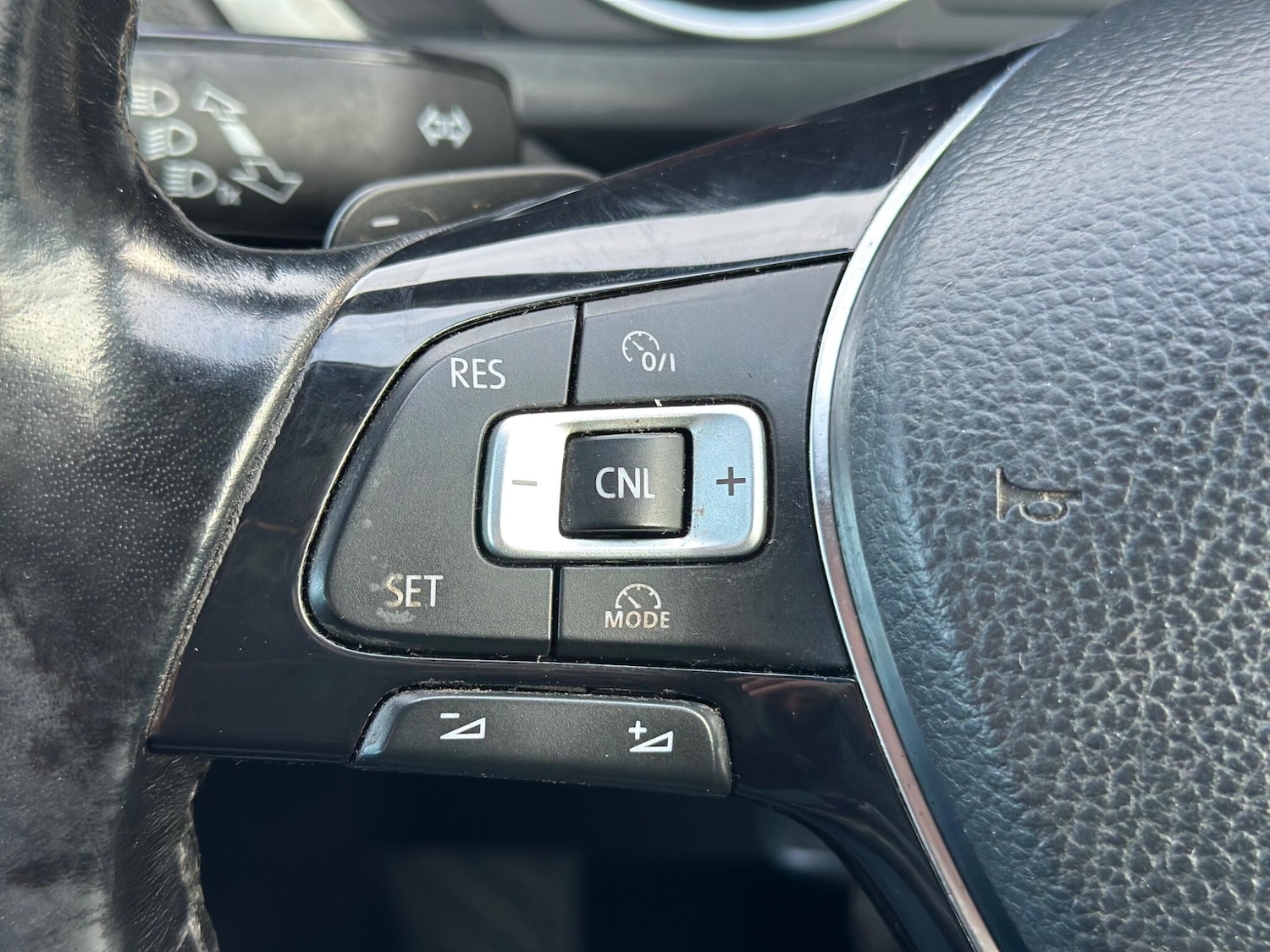 Used Volkswagen Tiguan 2017 for sale - 77396160: Photo 23