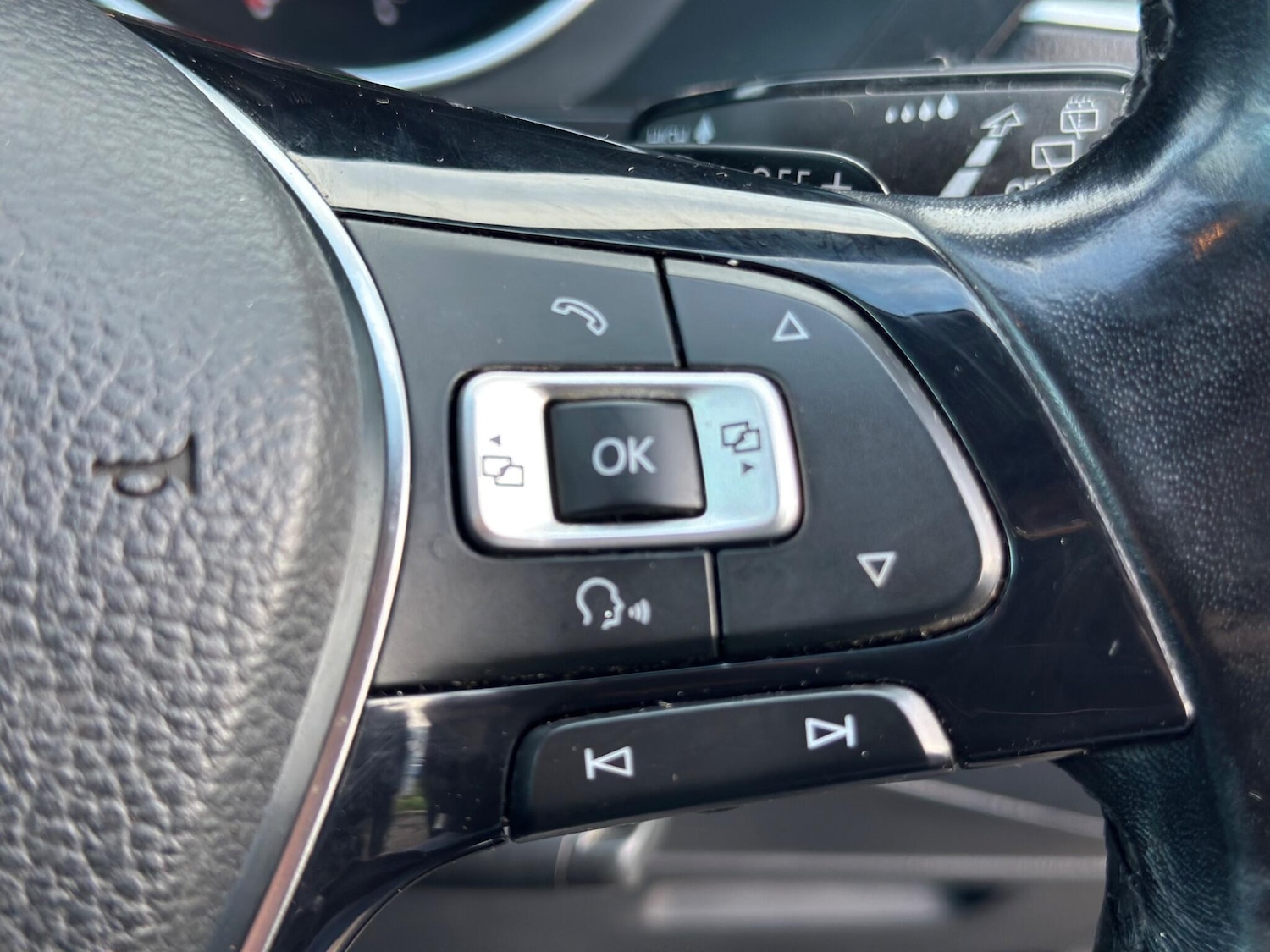 Used Volkswagen Tiguan 2017 for sale - 77396160: Photo 24