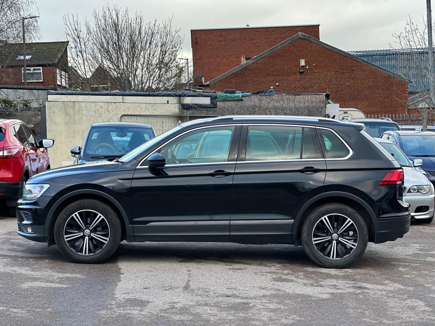 Used Volkswagen Tiguan 2017 for sale - 77396160: Photo 39