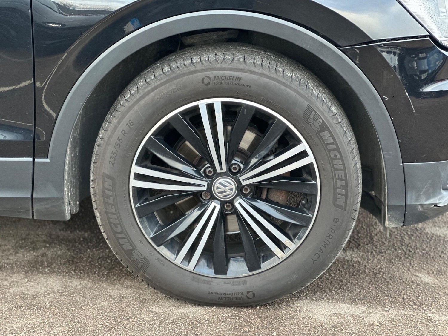 Used Volkswagen Tiguan 2017 for sale - 77396160: Photo 42