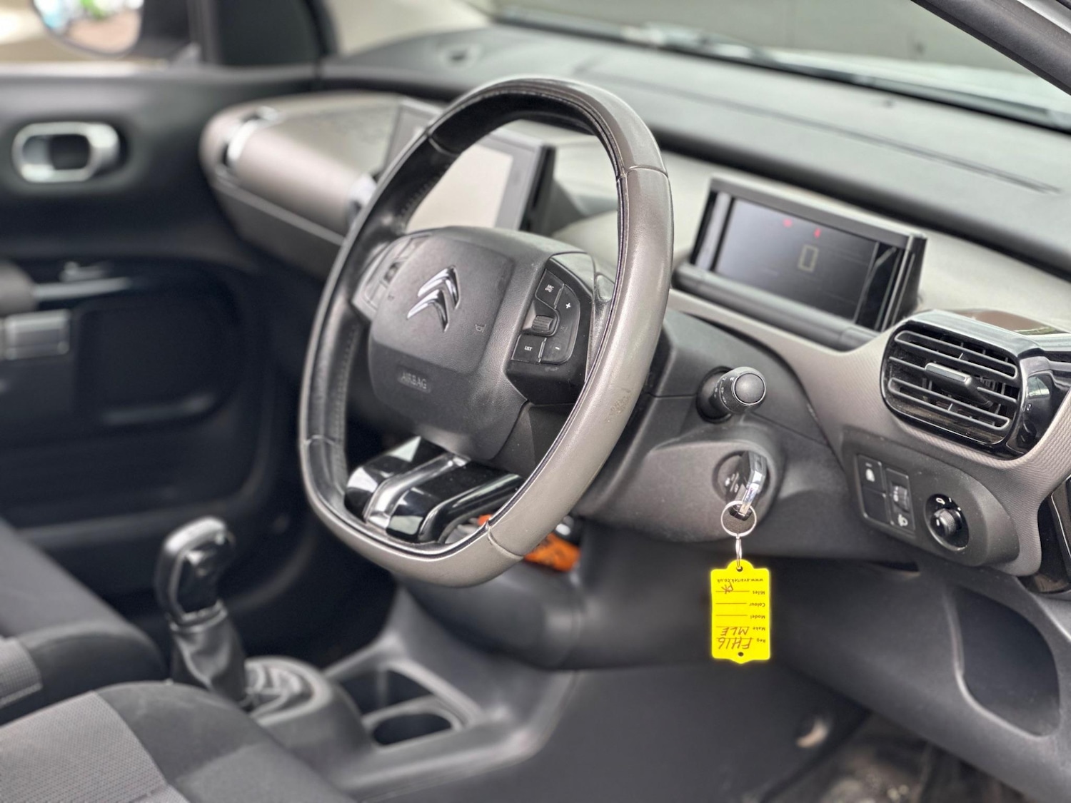 Used Citroen C4 Cactus 2016 for sale - 77386716: Photo 2