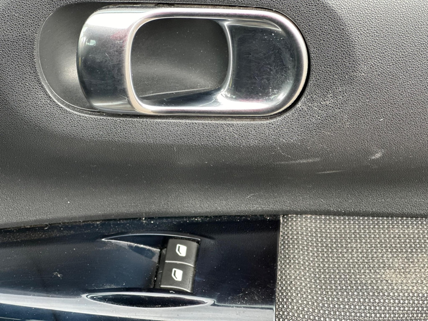 Used Citroen C4 Cactus 2016 for sale - 77386716: Photo 28