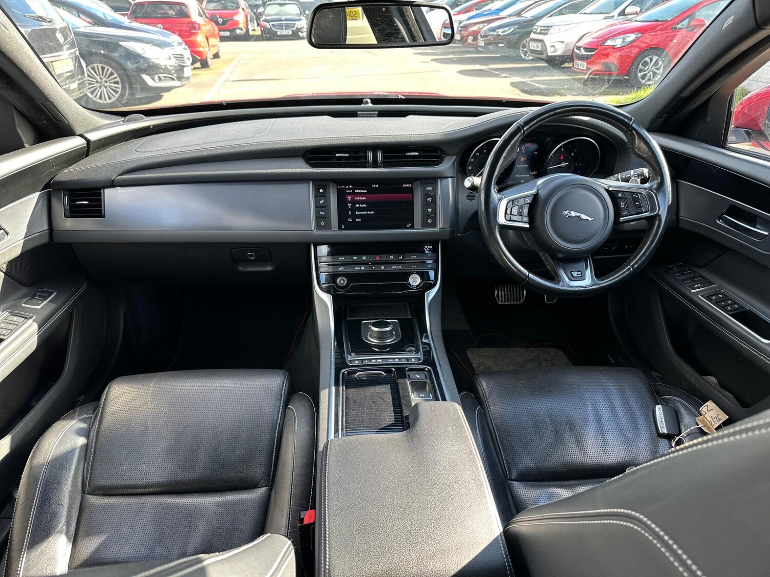 Used Jaguar XF 2018 for sale - 77468352: Photo 12