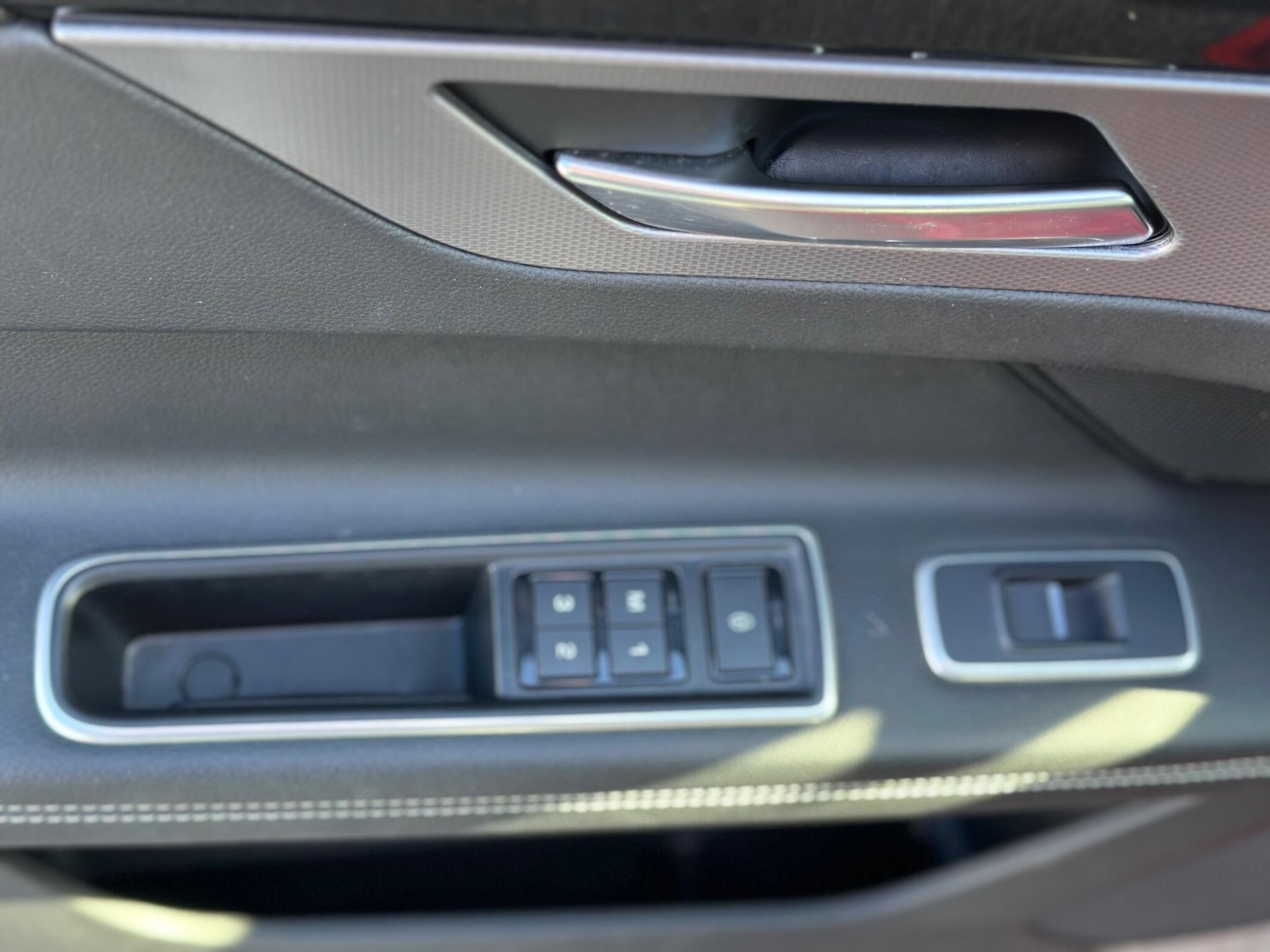 Used Jaguar XF 2018 for sale - 77468352: Photo 37