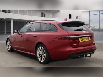 Used Jaguar XF 2018 for sale - 77468352: Photo
