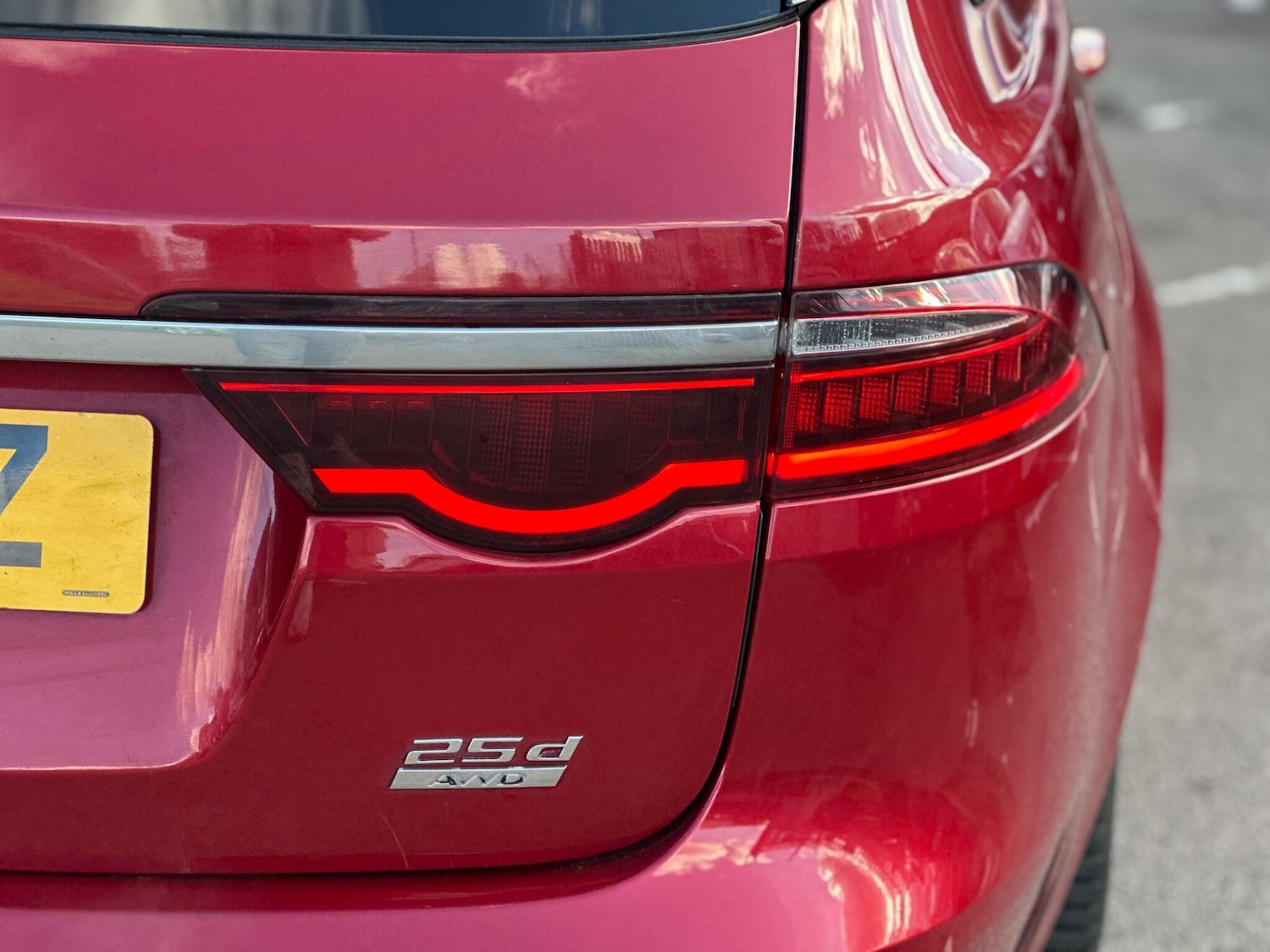 Used Jaguar XF 2018 for sale - 77468352: Photo 41