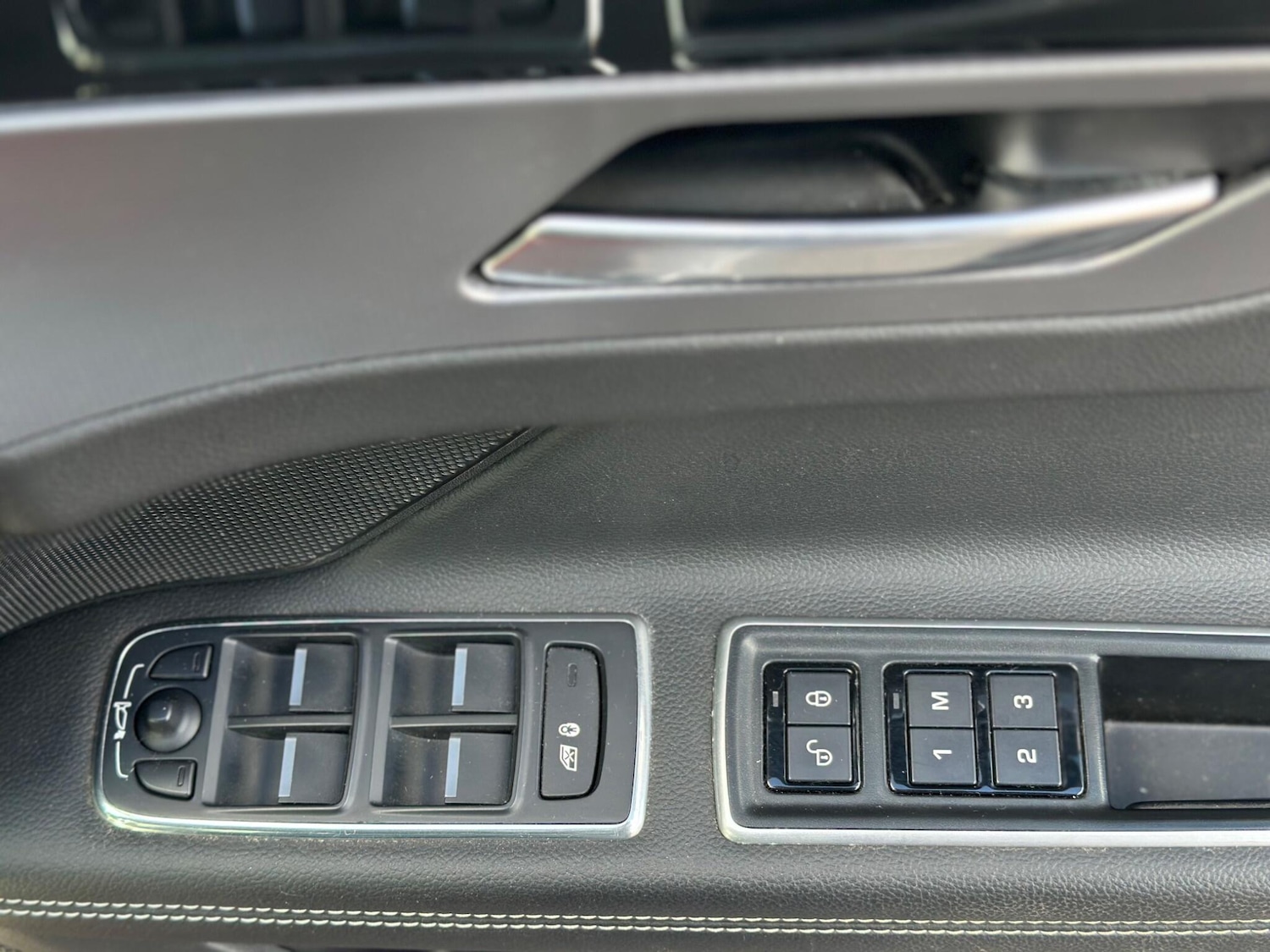 Used Jaguar XF 2018 for sale - 77468352: Photo 50