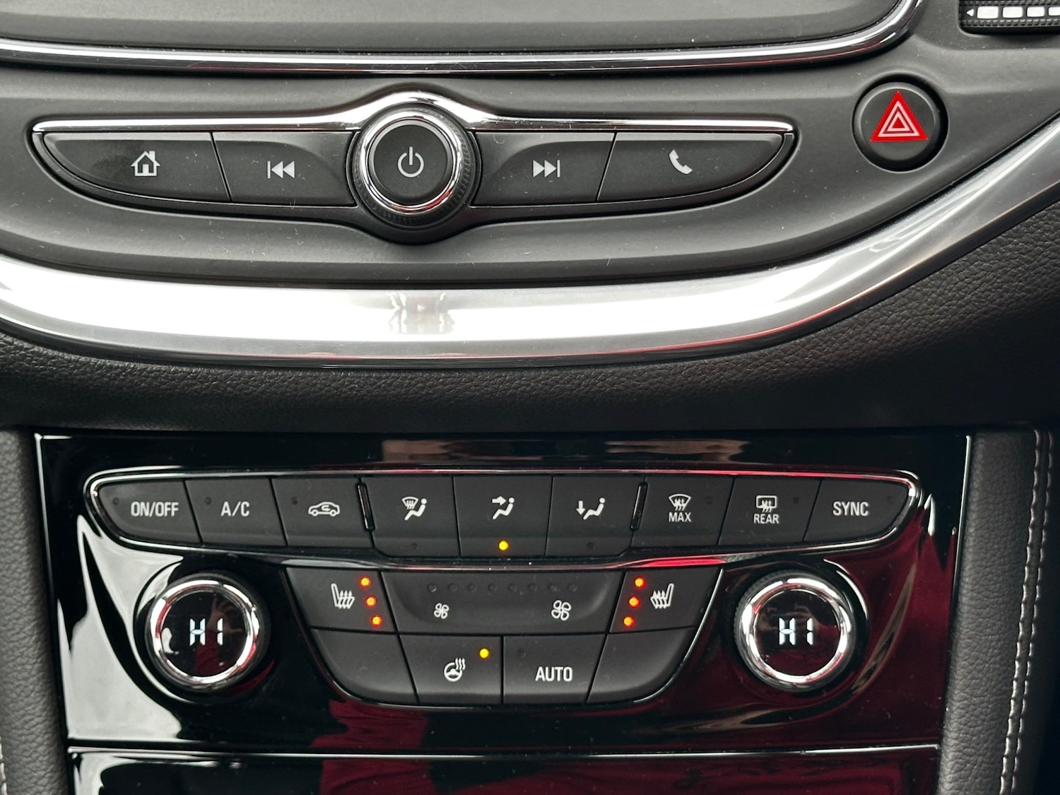 Used Vauxhall Astra 2016 for sale - 77386706: Photo 16