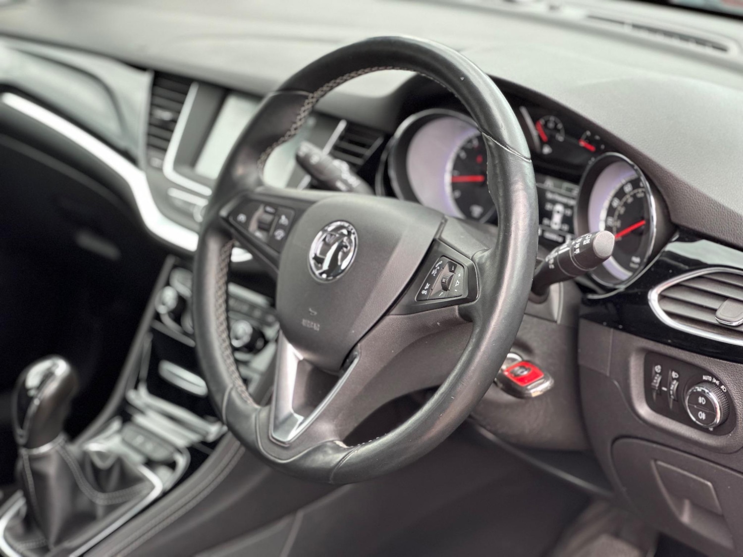 Used Vauxhall Astra 2016 for sale - 77386706: Photo 2