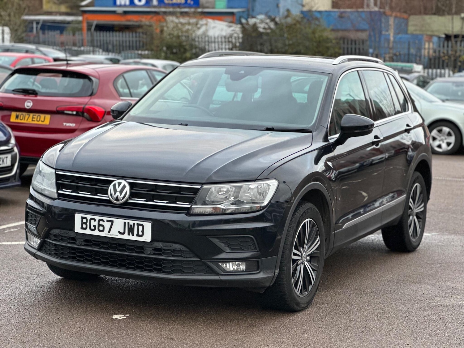 Used Volkswagen Tiguan 2017 for sale - 77396460: Photo 5