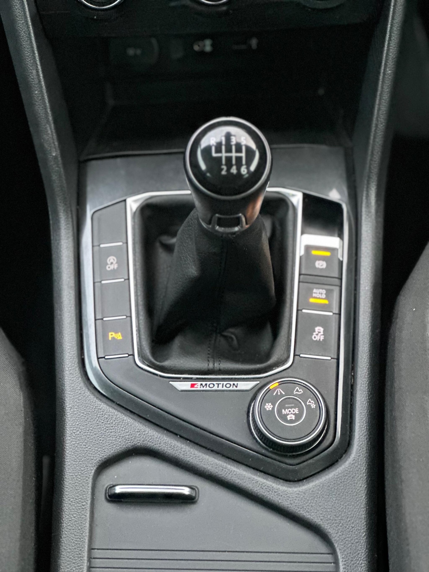 Used Volkswagen Tiguan 2017 for sale - 77396460: Photo 8